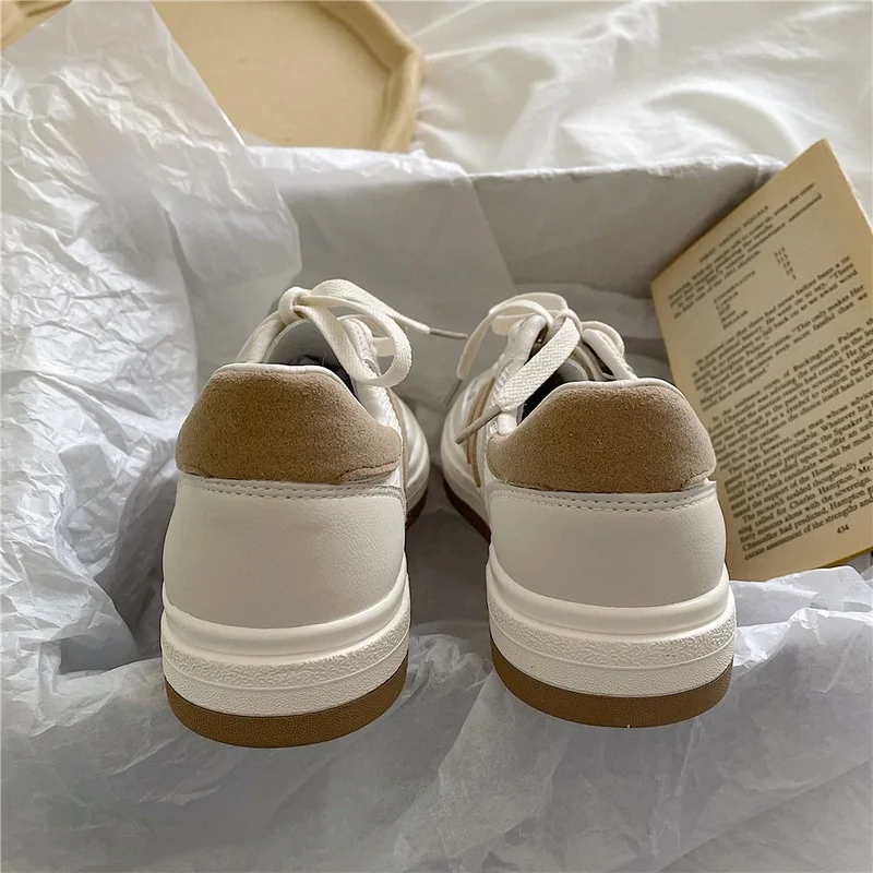 Женская Белая Корейская повседневная парусиновая спортивная обувь на плоской подошве, кроссовки на платформе, осенние кроссовки, весенние Резиновые вулканизированные кроссовки