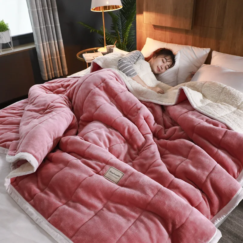 Новое поступление весенних теплых одеял из кораллового флиса, плед для кровати, 3 слоя утолщенной фланели, теплое мягкое одеяло, лоскутные одеяла??