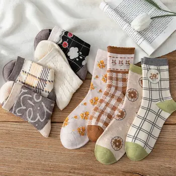 Женские зимние носки в стиле Харадзюку, модные хлопчатобумажные короткие чулочно-носочные изделия средней длины, утолщенные, повседневные, Мягкие и удобные