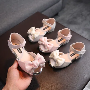 Летние детские сандалии для девочек, босоножки принцессы с бантом, модные танцевальные туфли на мягкой подошве для маленьких девочек H04