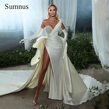 Роскошные свадебные платья с жемчугом 2024, специальное сексуальное платье невесты с высоким разрезом, атлас цвета слоновой кости, съемный шлейф, свадебные платья для вечеринок